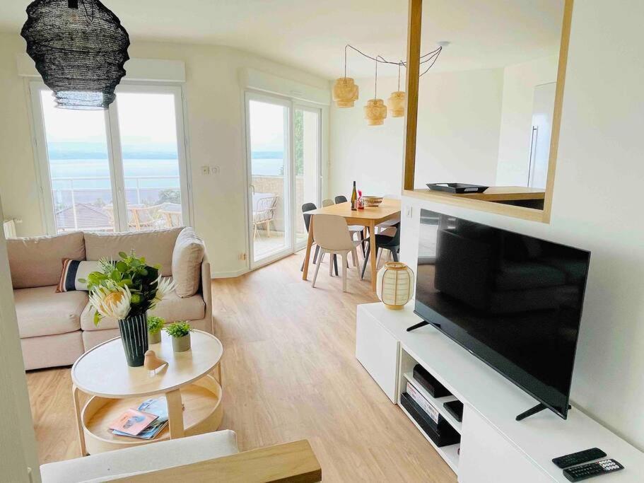 Magnifique Appart Renove Evian Duplex Vue Lac 8 Pers Екстер'єр фото